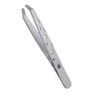 Tweezers
