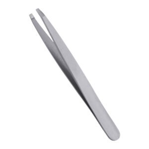 Tweezers